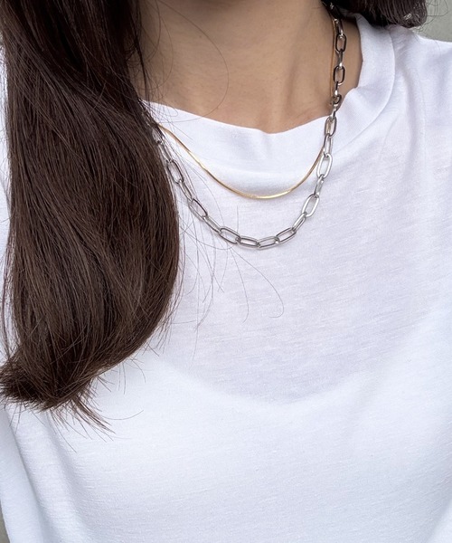 ISOOK（アイスー）の「【ISOOK / アイスー】スネークチェーンネックレス / シンプル 華奢 レディース シルバー ゴールド（ネックレス・レディース・ゴールド/シルバー・FREE）」の3枚目の写真