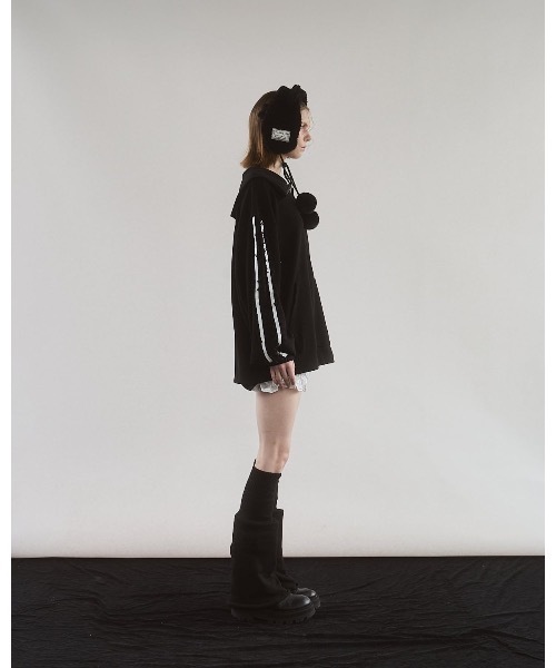 lilLilly(リルリリー)の「セーラージャージニットプルオーバー(ジャージ・レディース・ブラック・FREE)」の3枚目の写真