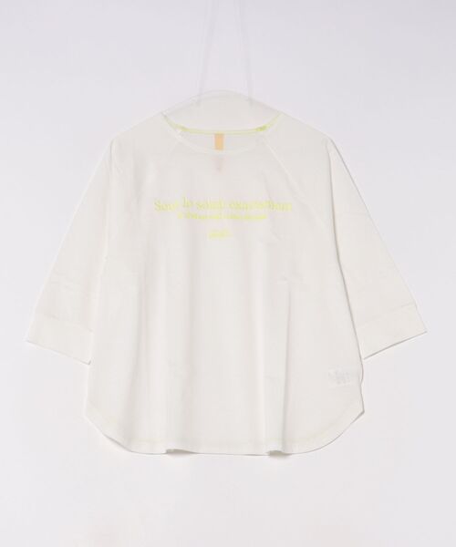 Q（キュー）の「ラウンドネック刺繍T（Tシャツ/カットソー・レディース・ブラック/ライトグリーン・MEDIUM）」の3枚目の写真