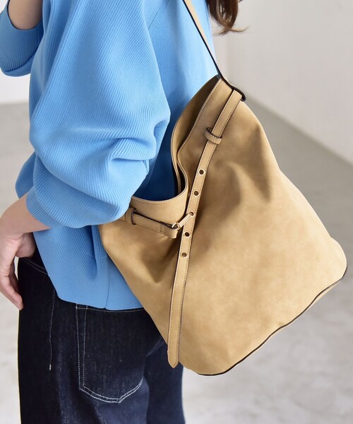 quaranciel（カランシエル）の「quaranciel: ワンハンドル ベルトデザイン トート バッグ（A4対応）（トートバッグ・レディース・ベージュ/グレー/ピンク・ONE SIZE）」の20枚目の写真