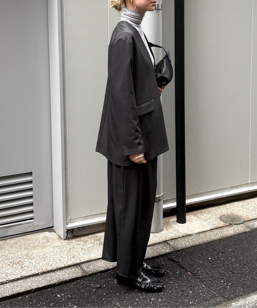 feepur（フェピュール）の「【6サイズ展開】スクエアトゥギャザーローファー（ローファー・レディース・ブラック・22.5/23.5/24.5/25/25.5/26）」の8枚目の写真