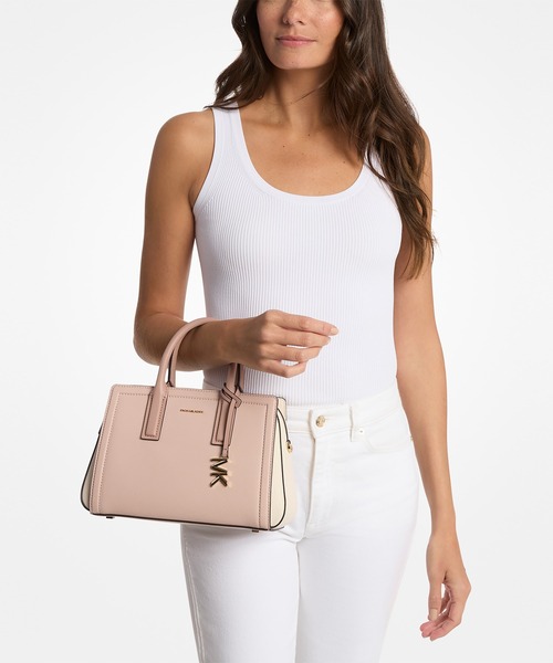 MICHAEL KORS(マイケルコース)の「LAILA カラーブロック ぺブルレザー サッチェル スモール(ハンドバッグ・レディース・ピンク系その他・FREE)」の2枚目の写真