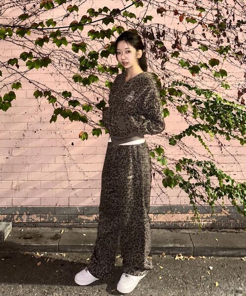 LMCの「S OG STRAIGHT SWEAT PANTS black（その他パンツ・レディース・その他・L/M/S）」の6枚目の写真