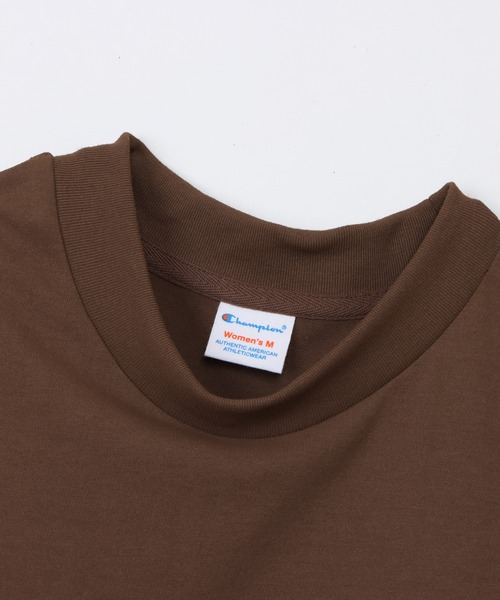Champion(チャンピオン)の「【Champion/チャンピオン】レディース ショートスリーブTシャツ(Tシャツ/カットソー・レディース・ダークブラウン/モスグリーン/オフホワイト/ブルー系その他3・MEDIUM/LARGE)」の20枚目の写真