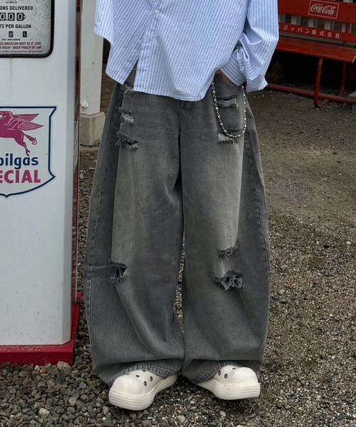 Theater code(シアターコード)の「Theater code × 6hourssleep ヴィンテージダメージワイドレッグ デニムパンツ(デニムパンツ・メンズ・グレー・M/L)」の13枚目の写真