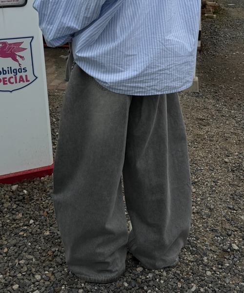 Theater code(シアターコード)の「Theater code × 6hourssleep ヴィンテージダメージワイドレッグ デニムパンツ(デニムパンツ・メンズ・グレー・M/L)」の16枚目の写真