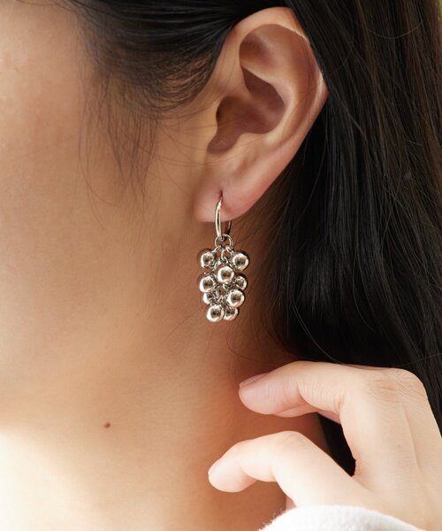 LIVETART(リヴェタート)の「タフテッドピアス(リング・レディース・シルバー・FREE)」の1枚目の写真