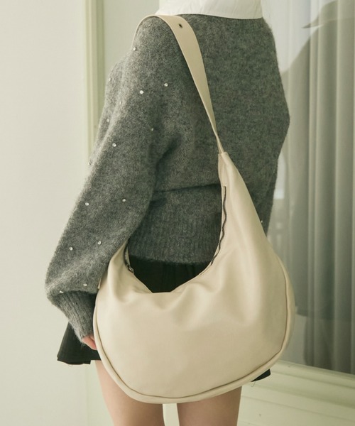 TITTY&CO.(ティティーアンドコー)の「ベルトショルダーホーボーバッグ(ショルダーバッグ・レディース・ピンク/ベージュ/アイボリー・FREE)」の22枚目の写真