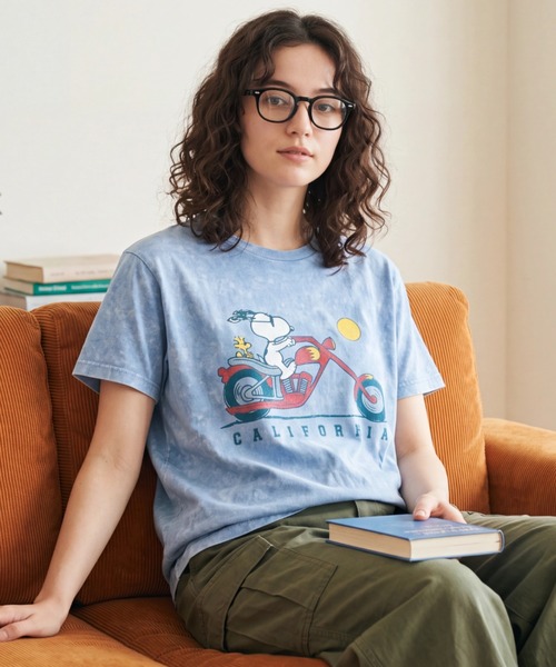 PEANUTS(ピーナッツ)の「【T17】【PEANUTS/ピーナッツ】SNOOPY SHORT SLEEVE TEE(Tシャツ/カットソー・メンズ・その他3/その他1/その他2/その他6/その他5/その他4・LARGE/MEDIUM/X-LARGE)」の2枚目の写真