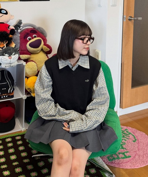 UNDERSTATEMENTs（アンダーステイトメント）の「【ユニセックス】ショート丈ベーシックシャツ（シャツ/ブラウス・メンズ・ブルー系その他/ブラック系その他/ライトブルー/ブルー/ホワイト/ホワイト系/ホワイト系その他/ネイビー系/ネイビー/ブラック系その他2/ブラック系/チャコールグレー/ブルー系その他2/ブラック/ブラウン系その他・MEDIUM/LARGE）」の19枚目の写真