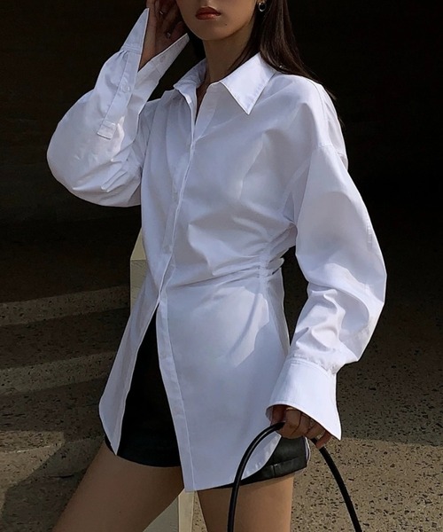 ampm(エーエムピーエム)の「ウエストシェイプ ロングシャツ(シャツ/ブラウス・レディース・ホワイト・L/M/S)」の11枚目の写真