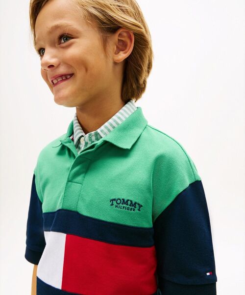 TOMMY HILFIGER（トミーヒルフィガー）の「BOYS モノタイプカラーブロックラグビーポロシャツ（ポロシャツ・キッズ・イエロー/グリーン・140cm/160cm/150cm/130cm）」の3枚目の写真