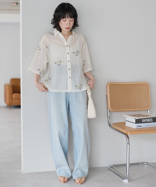SOTT(ソット)の「花刺繍スキッパーシャツ(シャツ/ブラウス・レディース・オフホワイト/ブラック・FREE)」の22枚目の写真