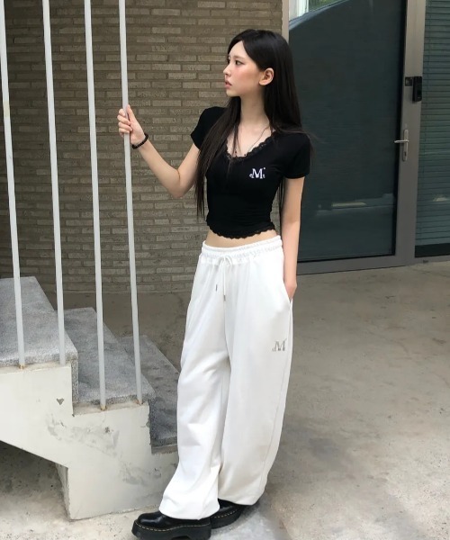 MUCENT（ムセント）の「◇MUCENT◇ブランド直輸入正規品/SUNNIOR LACE V-NECK HALF T サニアレースVネック半袖Tシャツ（Tシャツ/カットソー・レディース・アイボリー/ブラック/グレー・FREE）」の11枚目の写真