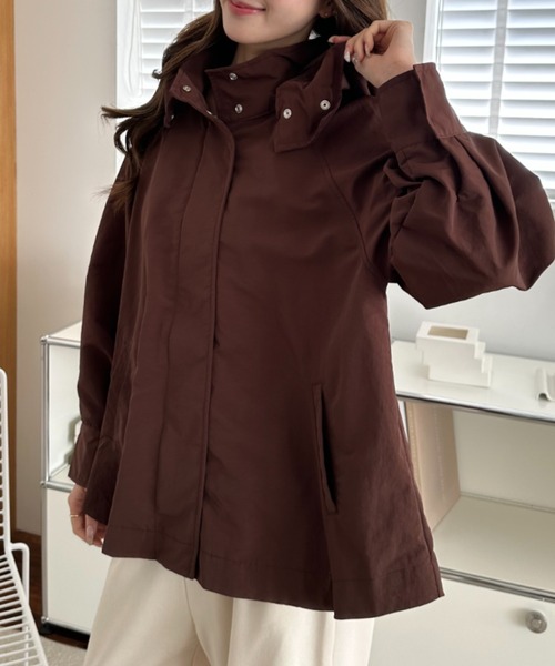 umune(ウムネ)の「マウンテンパーカー ブルゾン ジャケット ライトアウター 羽織り ナイロンジャケット スナップボタン フードレス カジュアル 秋冬(マウンテンパーカー・レディース・ベージュ/ネイビー/ブラウン・FREE)」の2枚目の写真
