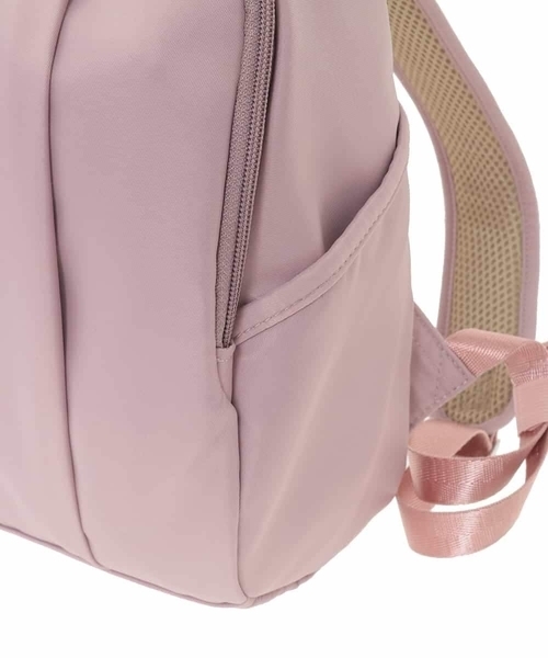 MK MICHEL KLEIN（エムケーミッシェルクラン）の「[撥水]フロントタックデザインミニリュック（バックパック/リュック・レディース・ブルー/ピンク/ブラック・00）」の9枚目の写真