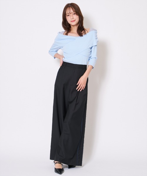 AND COUTURE(アンドクチュール)の「サイドレースラインパンツ(その他パンツ・レディース・チャコールグレー/ブラック・MEDIUM/SMALL)」の3枚目の写真