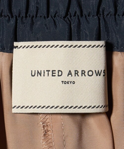 UNITED ARROWS（ユナイテッドアローズ）の「シアー バイカラー スカート ‐ウォッシャブル‐（スカート・レディース・ピンク/コバルトブルー/ネイビー・38/36）」の9枚目の写真