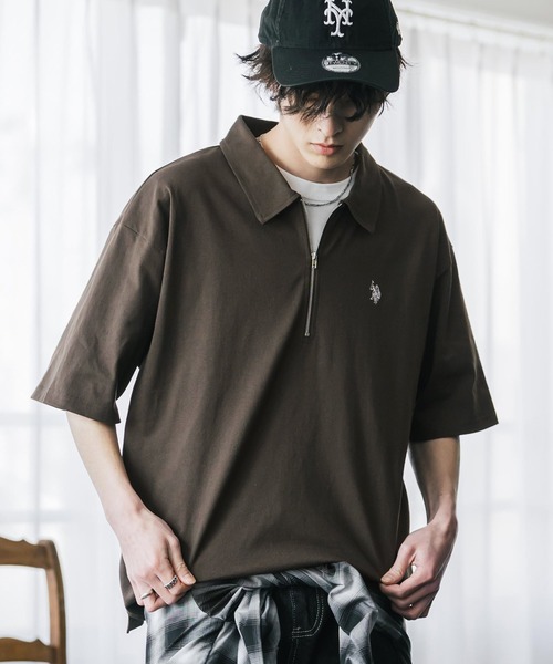 U.S. POLO ASSN.（ユーエスポロアッスン）の「新色追加 U.S. POLO ASSN. 別注コラボオーバーサイズワンポイントロゴ刺繍天竺半袖ハーフジップポロシャツ 無地/クレリック（ポロシャツ・メンズ・ブラック×ホワイト/グリーン/ブラウン/ホワイト/ホワイト×ブラック/チャコール/ネイビー/ベージュ/ブラック/ワイン・XL/M/L）」の6枚目の写真