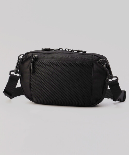 KiU(キウ)の「KiU/キウ 300D FP MINI SHOULDER BAG フロントポケットミニショルダーバッグ【K156】(ショルダーバッグ・メンズ・その他15/ナチュラル/ブラック/レオパード/カモフラージュ・ONE SIZE)」の6枚目の写真