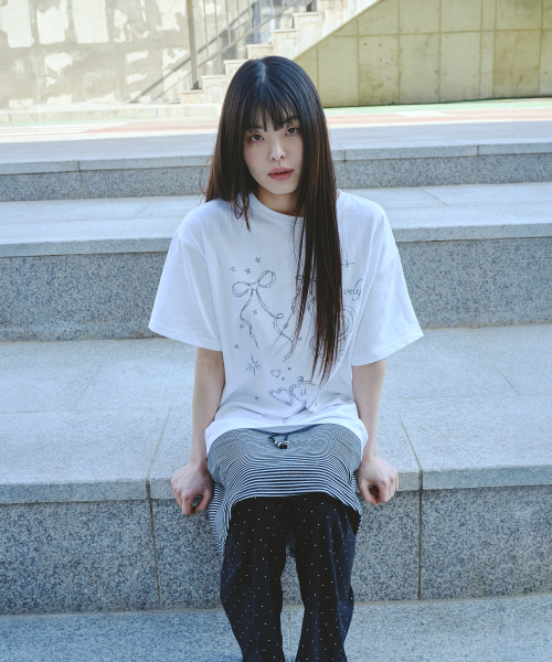 MIHEV(ミヘブ)の「ミユラブリー チャーム オーバーサイズ 半袖Tシャツ ホワイト(Tシャツ/カットソー・レディース・その他・FREE)」の6枚目の写真
