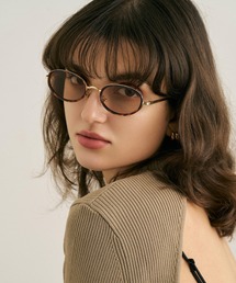 NUEF | オーバルサングラス|カラーレンズ|トレンド|紫外線対策|UVカット|薄いレンズのサングラス|NUEF|COLOR SUNGLASSES(サングラス)