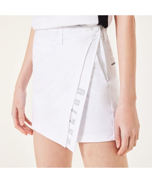 OAKLEY(オークリー)の「オークリー ELEVATE INSPRING CULOTTE 2.0 ラップキュロット/ゴルフ/レディース/UPF50+/WOMEN/OAKLEY(その他パンツ・レディース・ホワイト/ブラック・M/S/XS)」の1枚目の写真