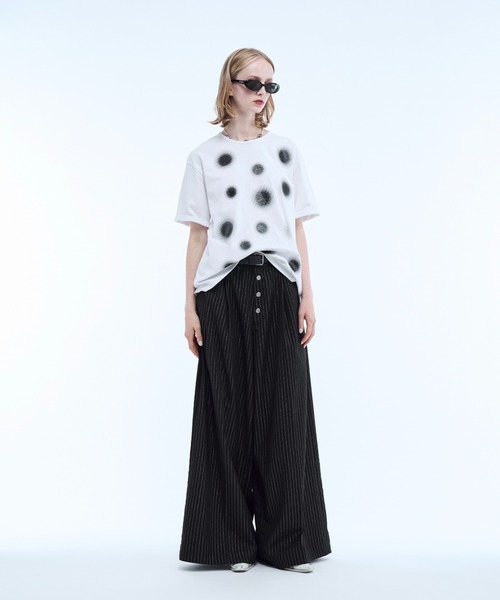 seyto(セイト)の「Gradation lame dot print graphic tee / グラデーションラメドットプリントグラフィックTシャツ(Tシャツ/カットソー・メンズ・ホワイト/ブラック/レッド・1/3/2)」の12枚目の写真