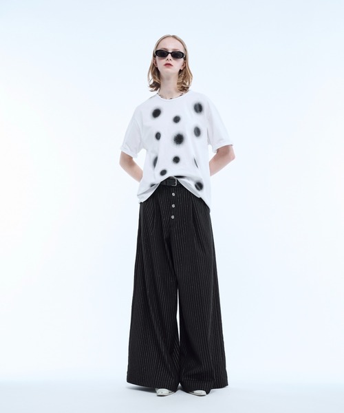 seyto(セイト)の「Gradation lame dot print graphic tee / グラデーションラメドットプリントグラフィックTシャツ(Tシャツ/カットソー・メンズ・ホワイト/ブラック/レッド・1/3/2)」の13枚目の写真