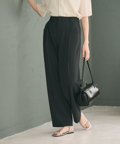 BEAUTY&YOUTH UNITED ARROWS（ビューティーアンドユースユナイテッドアローズ）の「ポリエステルブレンド バックゴム ワイドパンツ ウォッシャブル（その他パンツ・レディース・ベージュ/ブラック/モカ/ダークグレー・M/XS/S）」の13枚目の写真