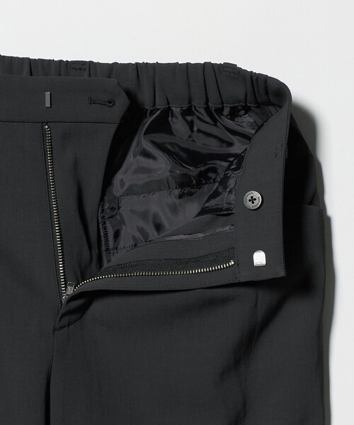 BEAUTY&YOUTH UNITED ARROWS(ビューティーアンドユースユナイテッドアローズ)の「ポリエステルブレンド バックゴム ワイドパンツ ウォッシャブル(その他パンツ・レディース・ベージュ/ブラック/モカ/ダークグレー・M/XS/S)」の16枚目の写真