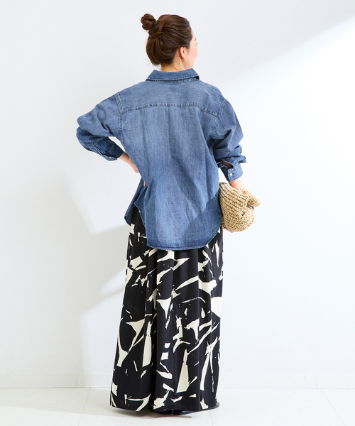 Lee（リー）の「【WEB＋一部店舗限定】Lee / リー BUTTONDOWN SHIRTS（シャツ/ブラウス・レディース・ブルー・MEDIUM/LARGE）」の15枚目の写真