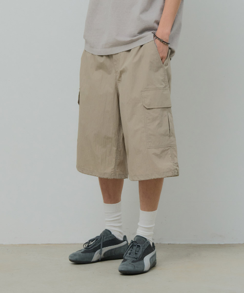 DESIRED（デシレッド）の「カーゴバermudaパンツ-FBSK2503D0X（その他パンツ・メンズ・Beige・MEDIUM/LARGE/X-LARGE）」の2枚目の写真