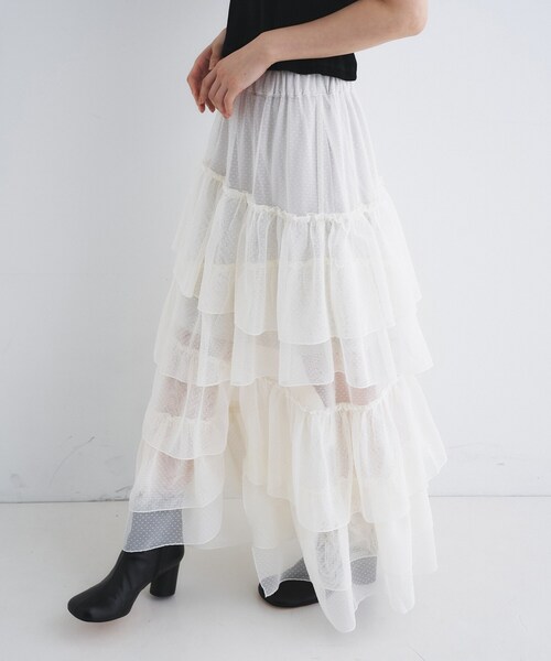 CODE A(コードエー)の「M dramatic dot tulle skirt(スカート・レディース・ホワイト/ブラック・36/34)」の2枚目の写真
