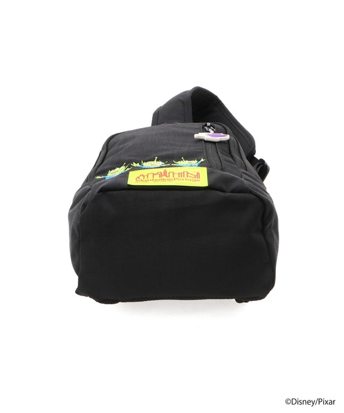 Manhattan Portage（マンハッタンポーテージ）の「Little Italy Crossbody Bag / TOY STORY（ボディバッグ/ウエストポーチ・レディース・ブラック・X-SMALL）」の5枚目の写真