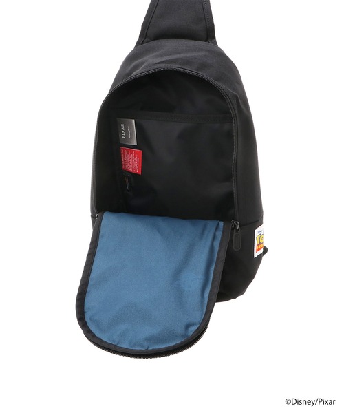 Manhattan Portage（マンハッタンポーテージ）の「Little Italy Crossbody Bag / TOY STORY（ボディバッグ/ウエストポーチ・レディース・ブラック・X-SMALL）」の6枚目の写真