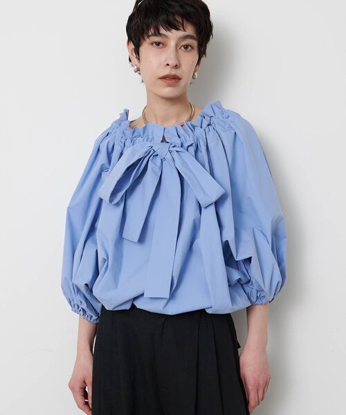 Whim Gazette(ウィムガゼット)の「コットンタイプライターギャザーブラウス/セットアップ可(シャツ/ブラウス・レディース・ブラック/サックスブルー/オフホワイト/バーガンディー・FREE)」の16枚目の写真