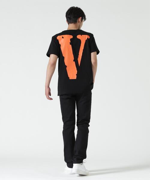 VLONE(ヴィーロン)の「VLONE/ヴィーロン/CLASSIC LOGO-FRIENDS TEE(Tシャツ/カットソー・メンズ・ブラック・L/XL/M)」の14枚目の写真