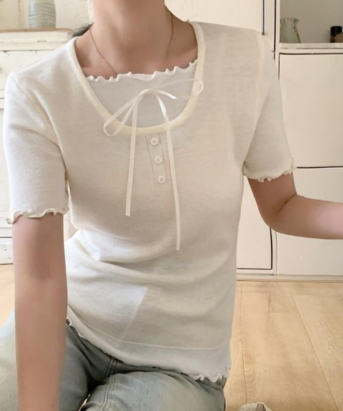 semplice(センプリチェ)の「フリル レイヤード リボン ニットトップス(Tシャツ/カットソー・レディース・ホワイト/ベージュ/パープル/ブルー/ブラック・F)」の11枚目の写真