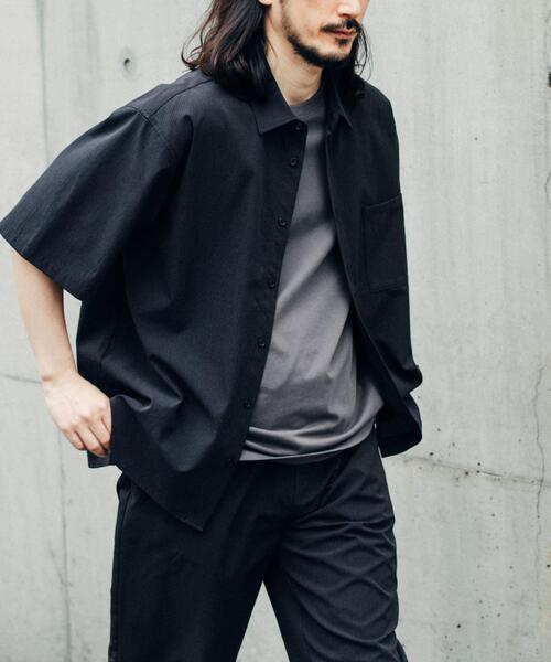ITEMS URBANRESEARCH(アイテムズ アーバンリサーチ)の「『接触冷感/速乾/イージーケア』WINDY MESH ショートスリーブ シャツ(シャツ/ブラウス・メンズ・ネイビー/その他1/ブラック/チャコールグレー・MEDIUM/LARGE/X-LARGE)」の8枚目の写真