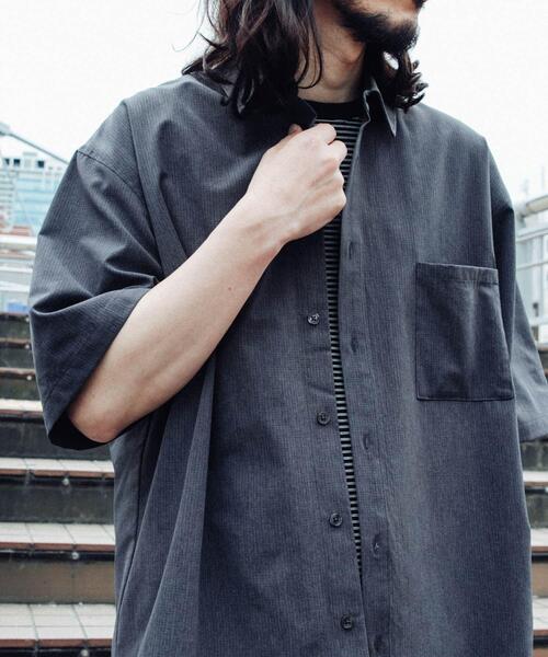 ITEMS URBANRESEARCH(アイテムズ アーバンリサーチ)の「『接触冷感/速乾/イージーケア』WINDY MESH ショートスリーブ シャツ(シャツ/ブラウス・メンズ・ネイビー/その他1/ブラック/チャコールグレー・MEDIUM/LARGE/X-LARGE)」の19枚目の写真