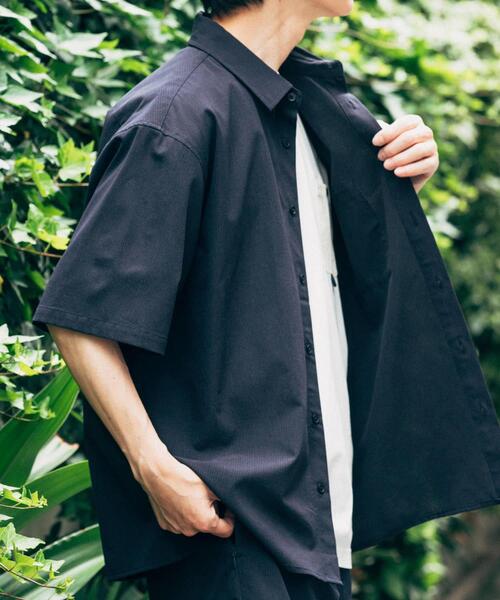 ITEMS URBANRESEARCH(アイテムズ アーバンリサーチ)の「『接触冷感/速乾/イージーケア』WINDY MESH ショートスリーブ シャツ(シャツ/ブラウス・メンズ・ネイビー/その他1/ブラック/チャコールグレー・MEDIUM/LARGE/X-LARGE)」の8枚目の写真