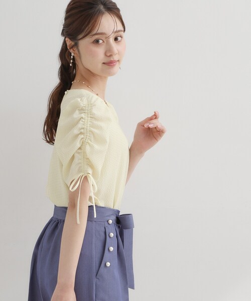 couture brooch(クチュールブローチ)の「【洗える】シャーリング チェックブラウス(シャツ/ブラウス・レディース・ライトイエロー系2/ブラック系1/キャメル・42/40/38/36)」の20枚目の写真