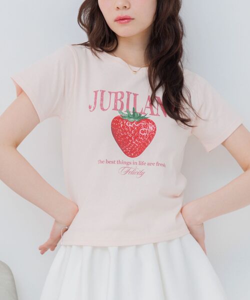 ems excite(エムズエキサイト)の「ストロベリープリントTシャツ(Tシャツ/カットソー・レディース・ホワイト/ピンク/ブラック・FREE)」の3枚目の写真