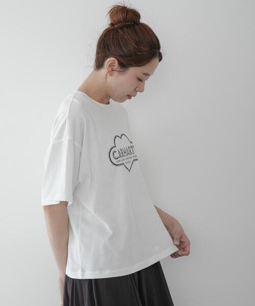 Carhartt(カーハート)の「CARHARTT SHORT-SLEEVE CLOUD HEART T-SHIRTS(Tシャツ/カットソー・レディース・ブラック/ホワイト・MEDIUM/SMALL)」の6枚目の写真