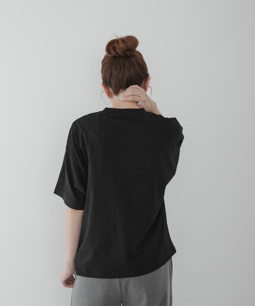 Carhartt(カーハート)の「CARHARTT SHORT-SLEEVE CLOUD HEART T-SHIRTS(Tシャツ/カットソー・レディース・ブラック/ホワイト・MEDIUM/SMALL)」の12枚目の写真
