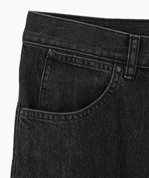 LAD MUSICIAN(ラッドミュージシャン)の「11.5oz GRADATION DENIM BAGGY PANTS(デニムパンツ・メンズ・ブラック系・42)」の8枚目の写真
