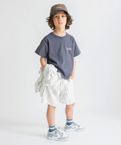 BRANSHES(ブランシェス)の「【接触冷感/吸水速乾/UVカット/遮熱】Raylock半袖Tシャツ(Tシャツ/カットソー・キッズ・グレイッシュベージュ/その他1/ネイビー/チャコールグレー/ピンク/カラフル・130/140/110/150/120/90/100)」の11枚目の写真
