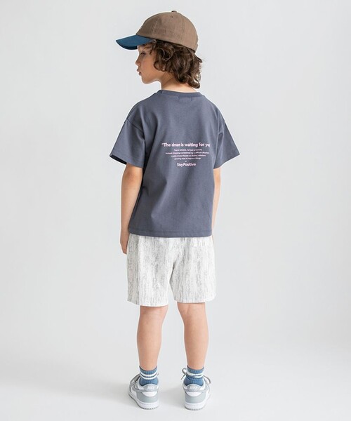 BRANSHES(ブランシェス)の「【接触冷感/吸水速乾/UVカット/遮熱】Raylock半袖Tシャツ(Tシャツ/カットソー・キッズ・グレイッシュベージュ/その他1/ネイビー/チャコールグレー/ピンク/カラフル・130/140/110/150/120/90/100)」の13枚目の写真