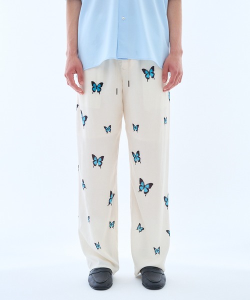 mando（マンド）の「mando / DADAIST BUTTERFLY PANTS《ESTNATION EXCLUSIVE》（その他パンツ・メンズ・ダークブラック/ライトホワイト・2/3）」の18枚目の写真